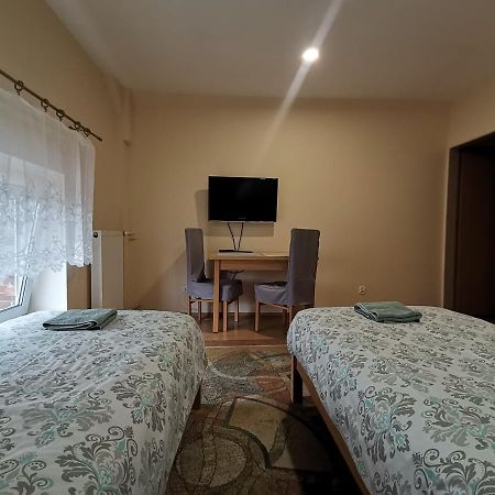 Hostel "Na Bocianowie" Bydgoszcz Luaran gambar