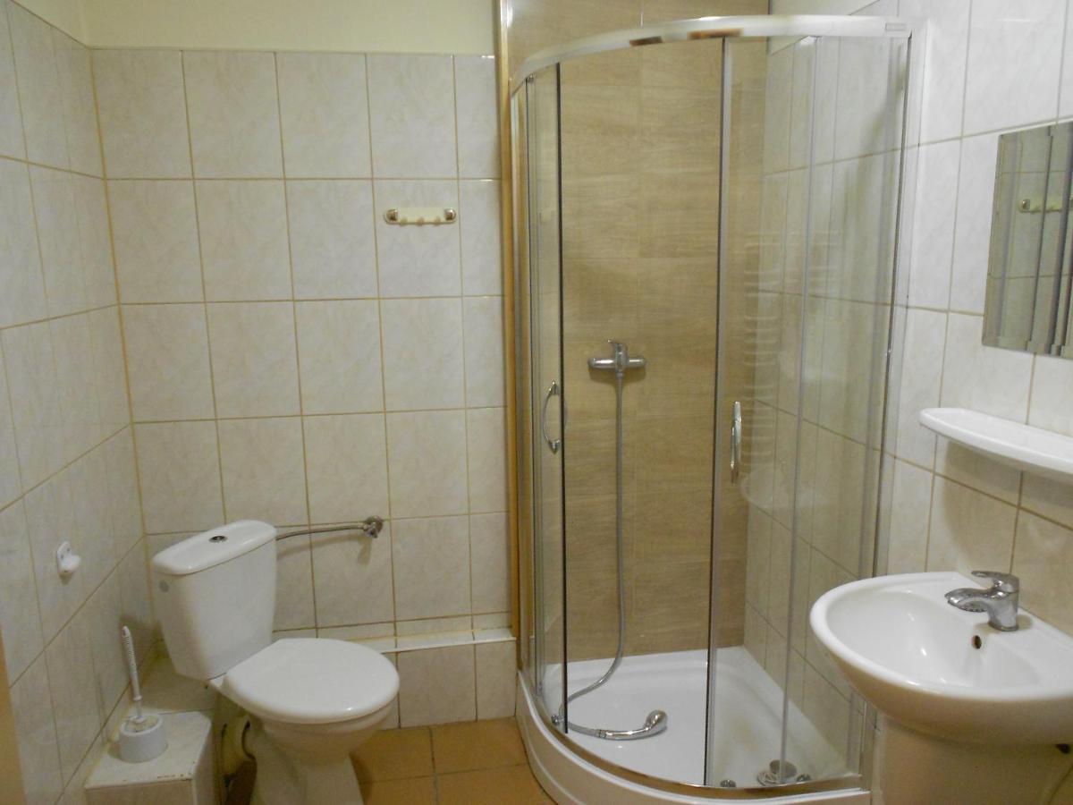 Hostel "Na Bocianowie" Bydgoszcz Luaran gambar