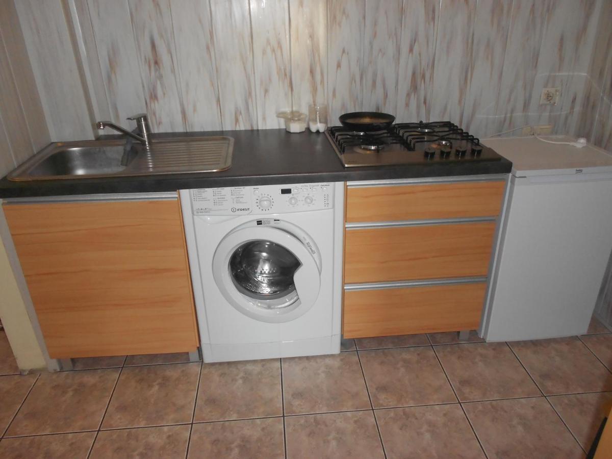 Hostel "Na Bocianowie" Bydgoszcz Luaran gambar