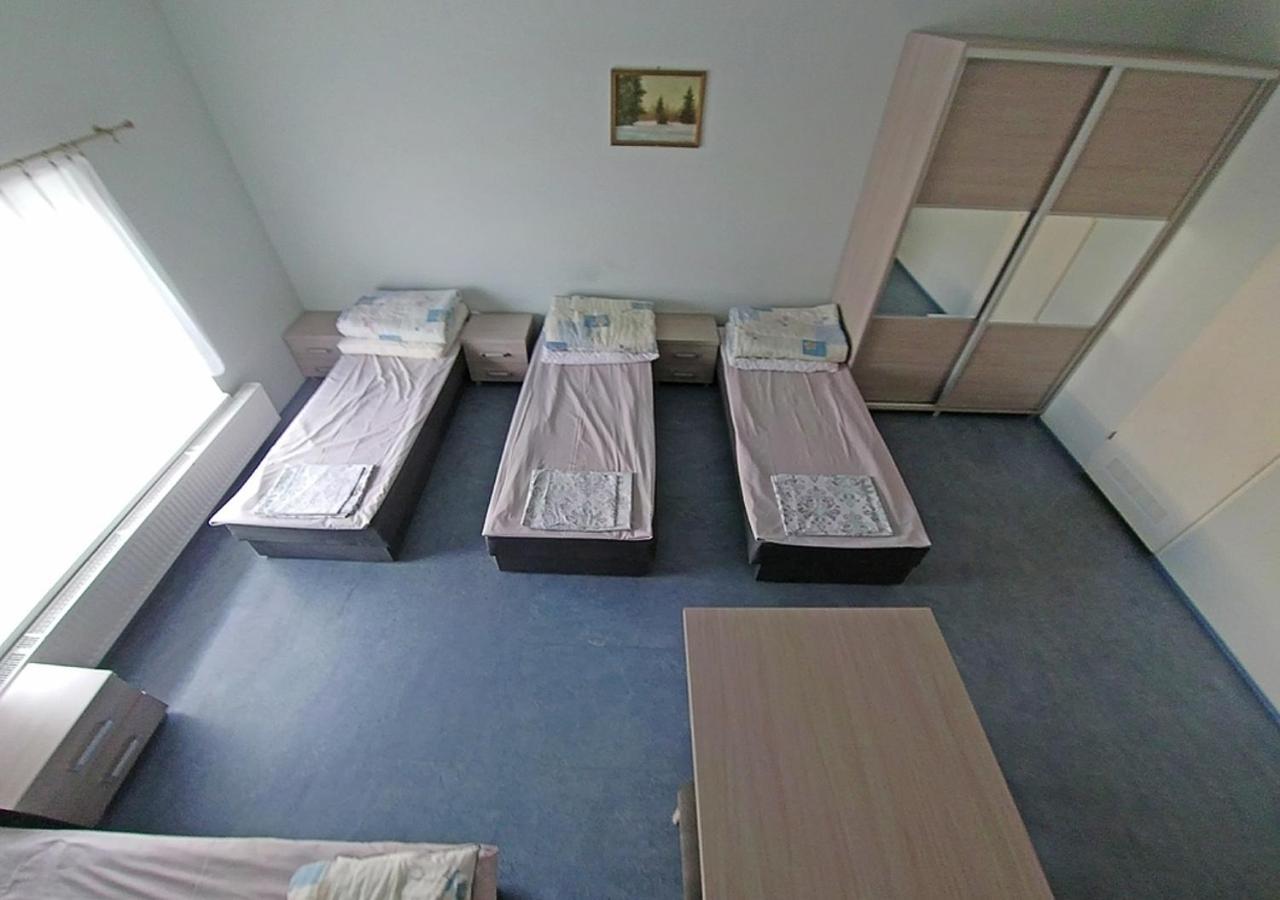 Hostel "Na Bocianowie" Bydgoszcz Luaran gambar